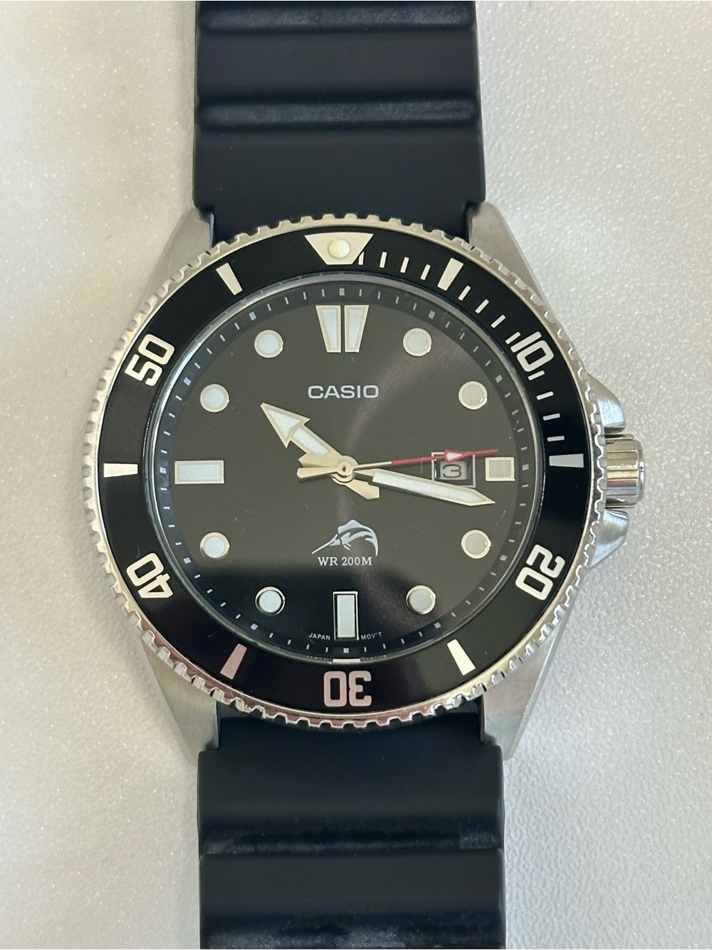 Casio Black and Silver Dive Watch MDV106-1A